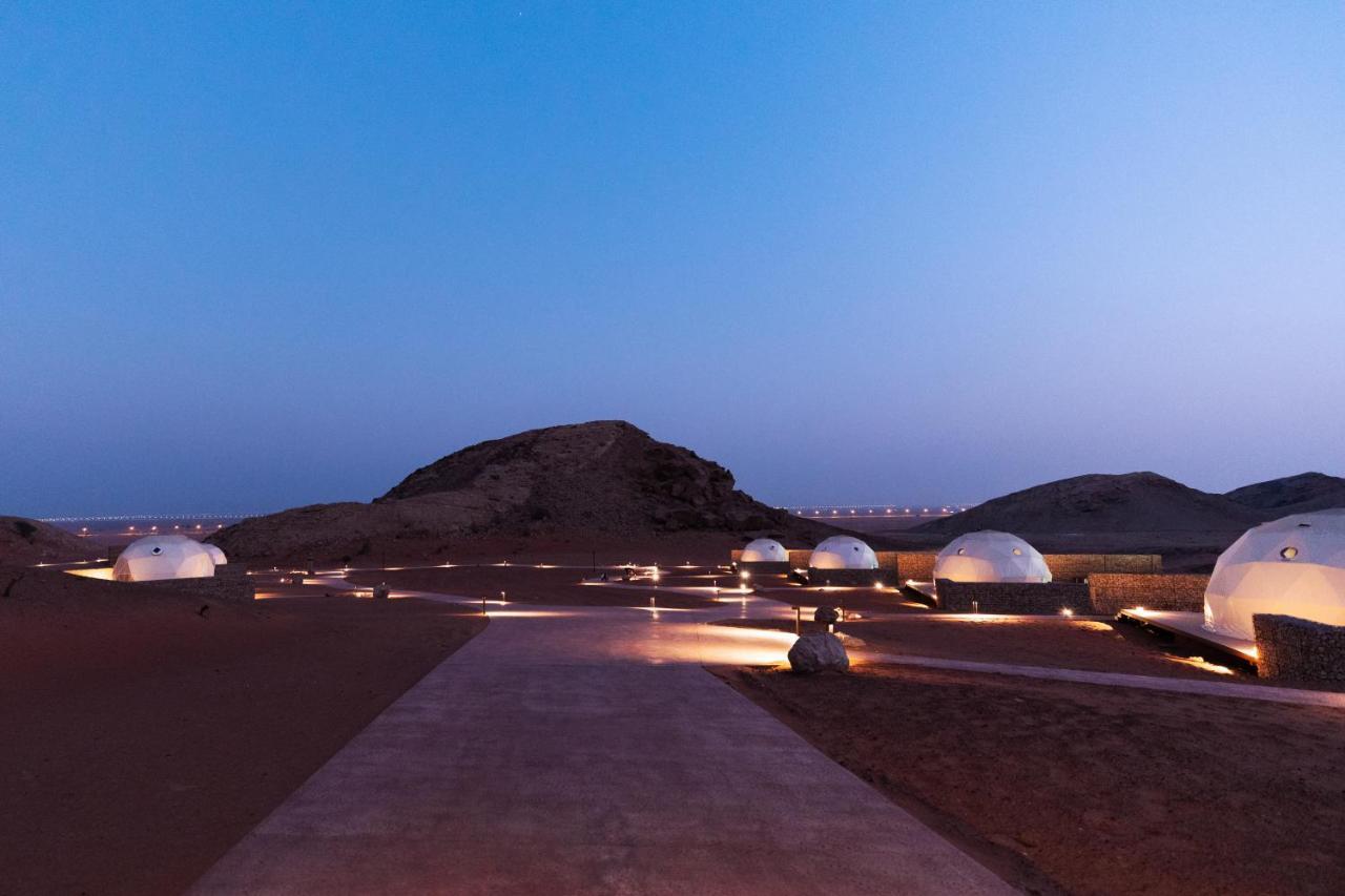 Moon Retreat By Sharjah Collection Hotel ภายนอก รูปภาพ
