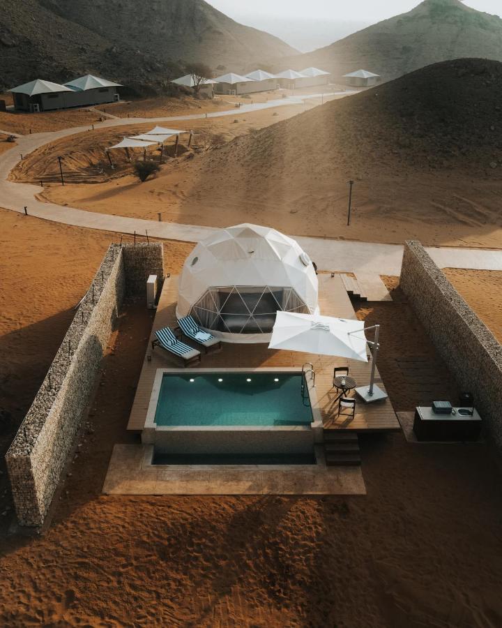 Moon Retreat By Sharjah Collection Hotel ภายนอก รูปภาพ
