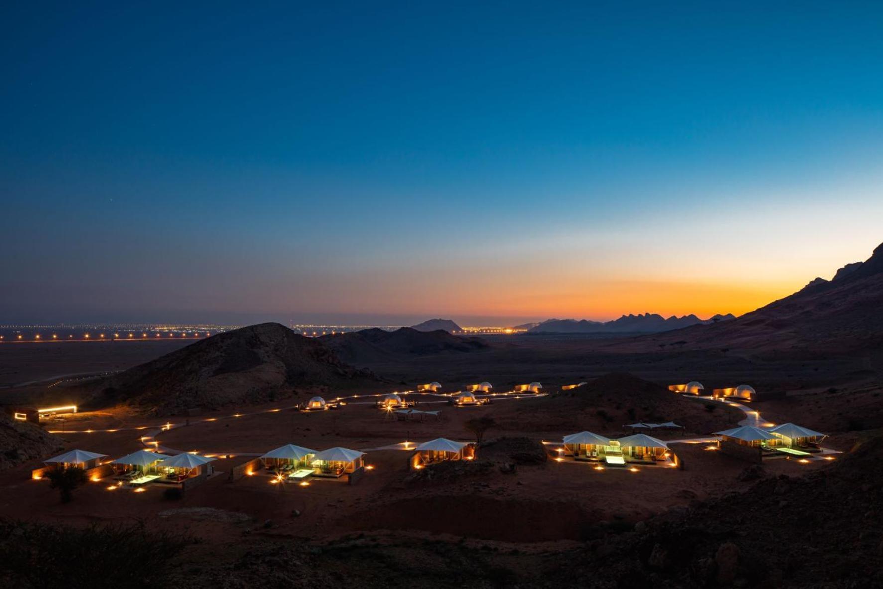 Moon Retreat By Sharjah Collection Hotel ภายนอก รูปภาพ